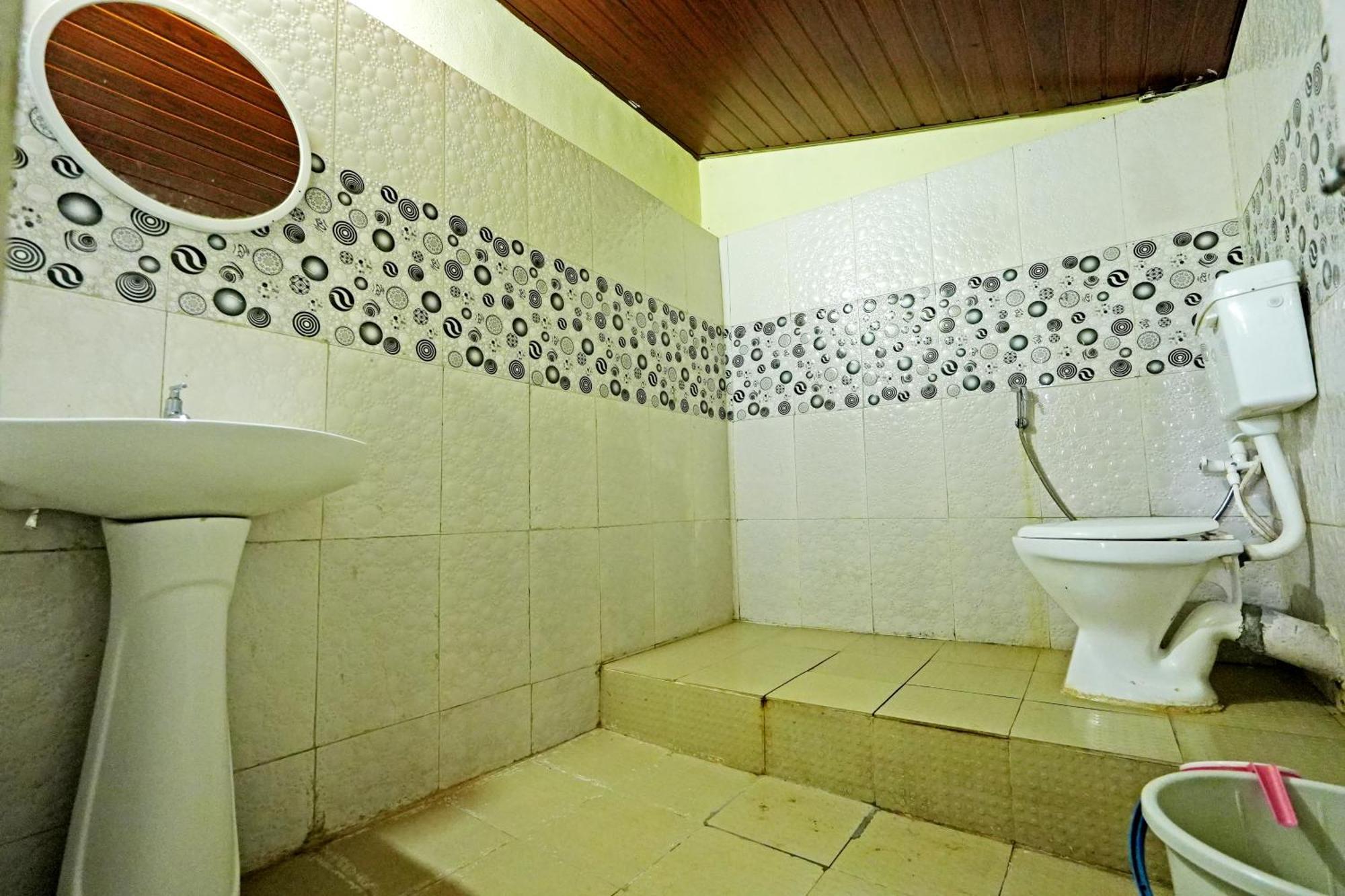 Leisure Homestay - Pool, Boating, Zipline, Home Food, Estate Chikmagalūr Extérieur photo
